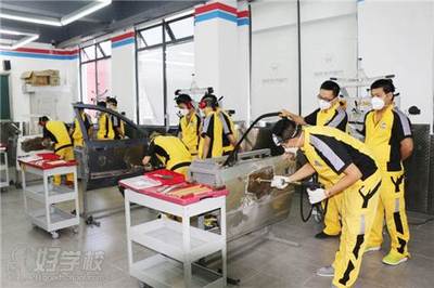 為什么學汽修？學汽修去哪兒？—— 探尋汽車維修行業的機遇與路徑