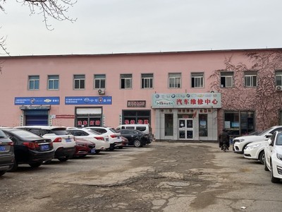 實探暴風眼中的華晨汽車 合資板塊運營如常，中華品牌展廳空置待洗牌